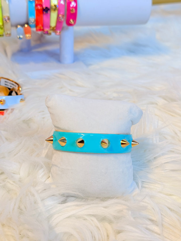 Ziva in Turquoise Cuff