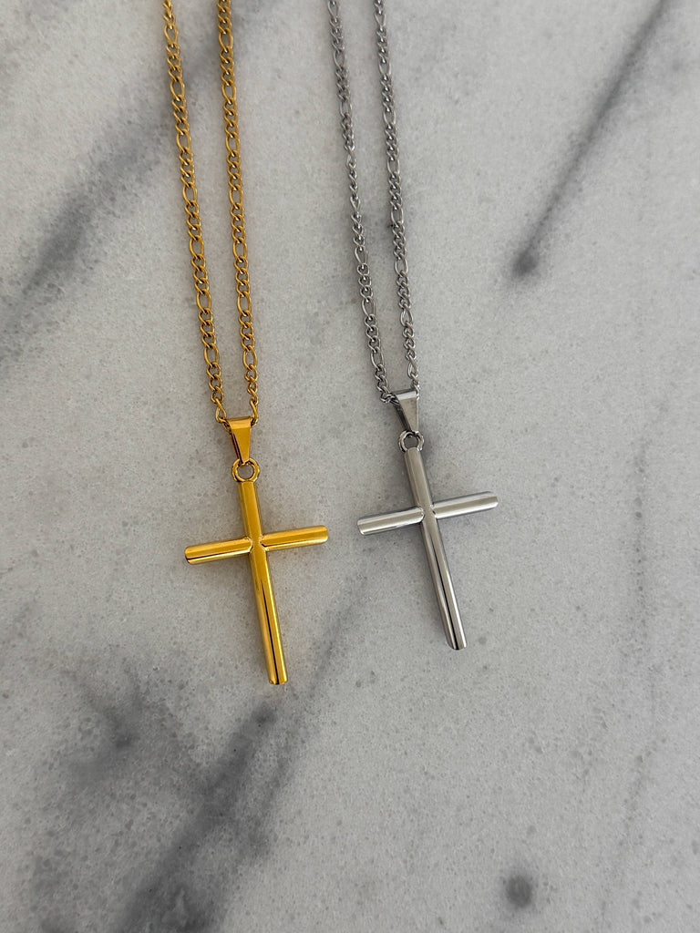 LARGE CROSS NECKLACE: SILVER
