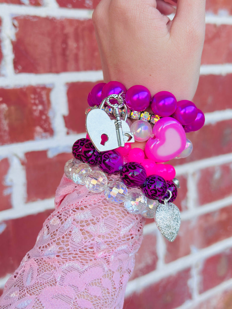 Wild Love hot Pink Charms and Beaded Bracelet Set