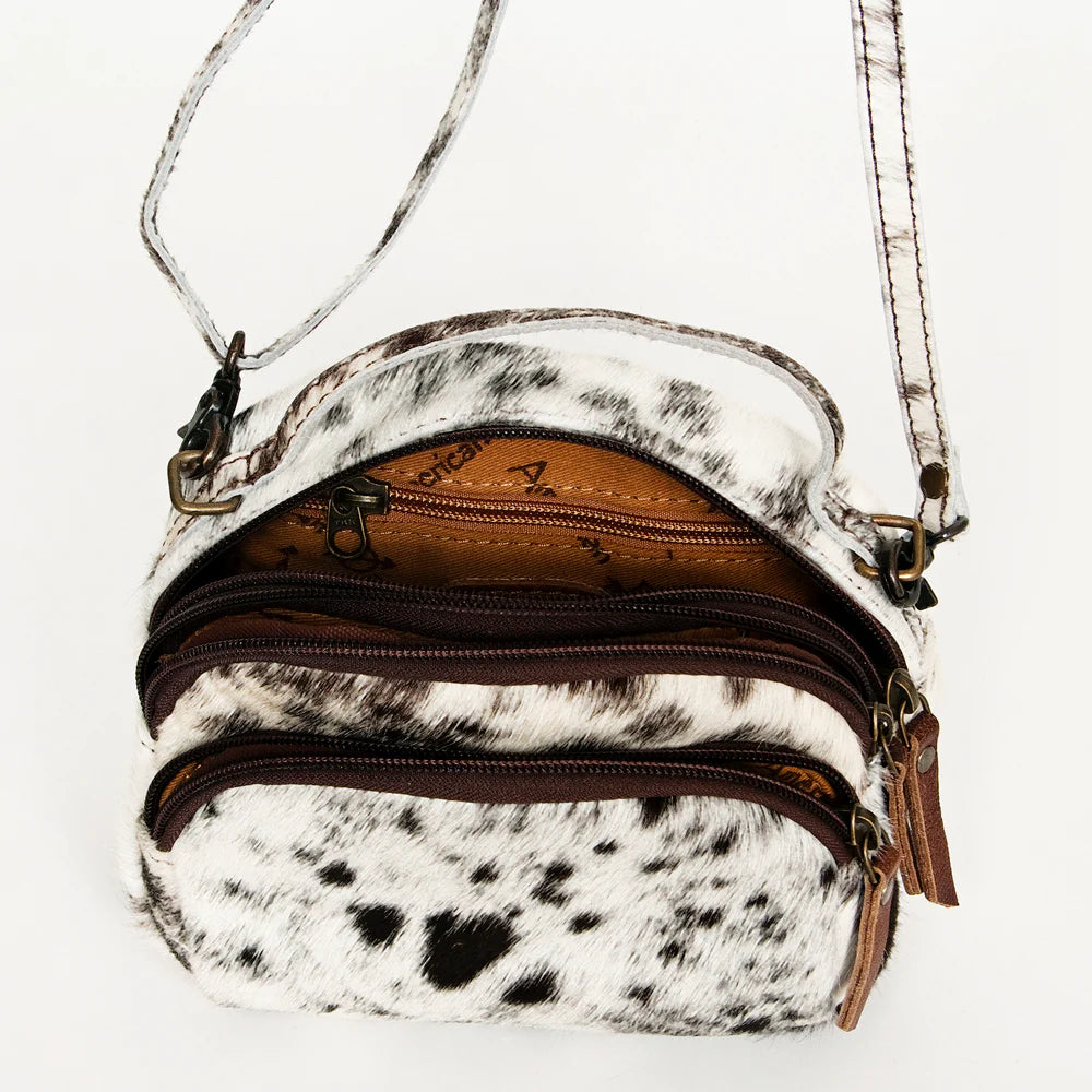 Cookies N Cream Cattle Hide Crossbody Zipper Bag