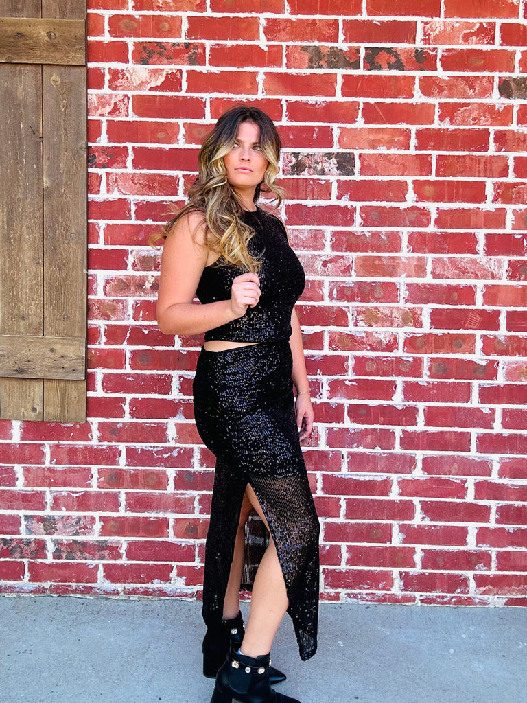 Glamour Glow Sequin Slit Midi Skirt - Black