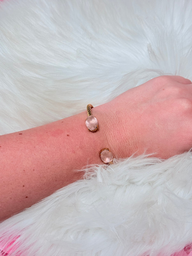 Charlotte Cuff In Oval Cut - Vintage Rose Matte