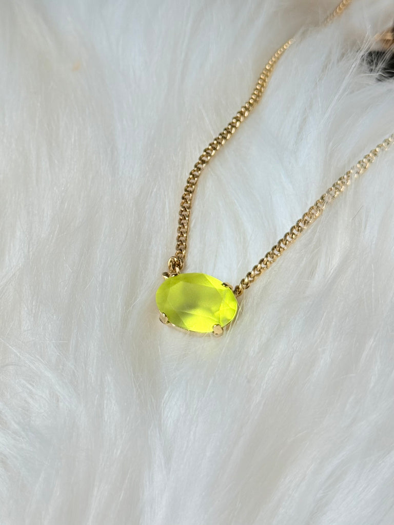 Iza Swarovski Pendent Daily Necklace - Citrus Lime Matte