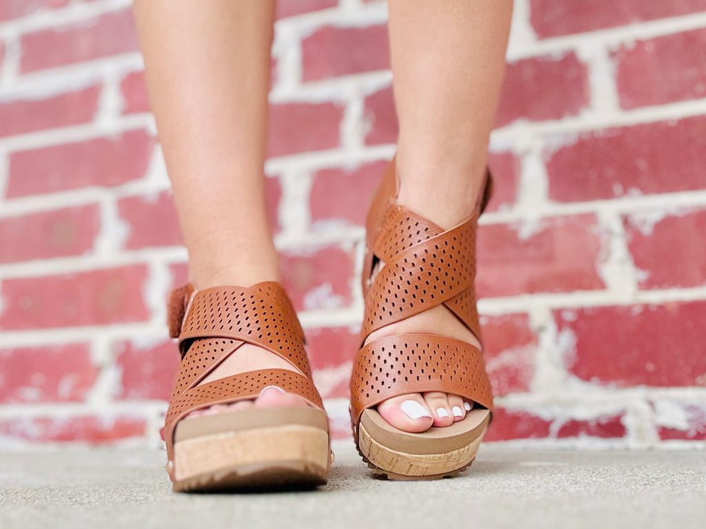 Strappy Strut Studded Wedge- Cognac