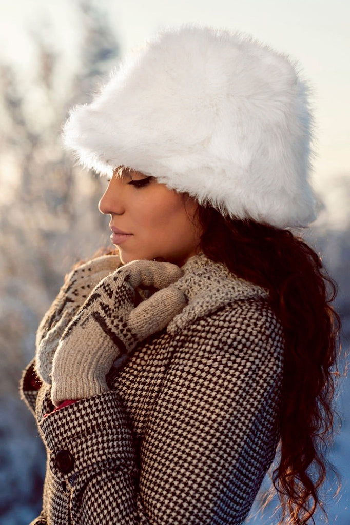 Winter Fur Couture Bucket Hat - Snow White