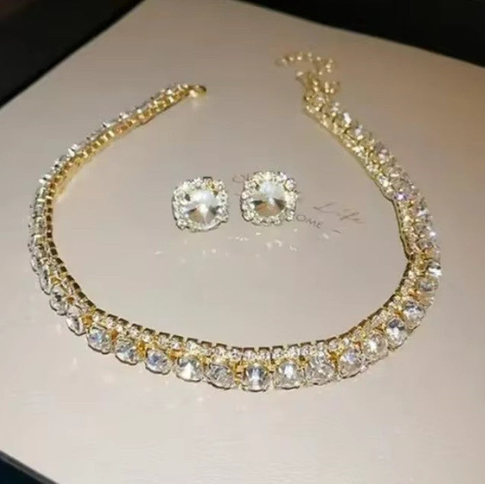 Lux Crystal Diamond Necklace and Earring Set - Clear Gold