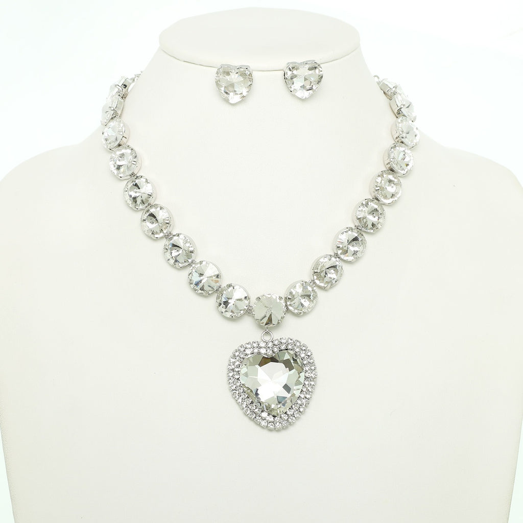 Classic Essence Heart Crystal Necklace - Silver