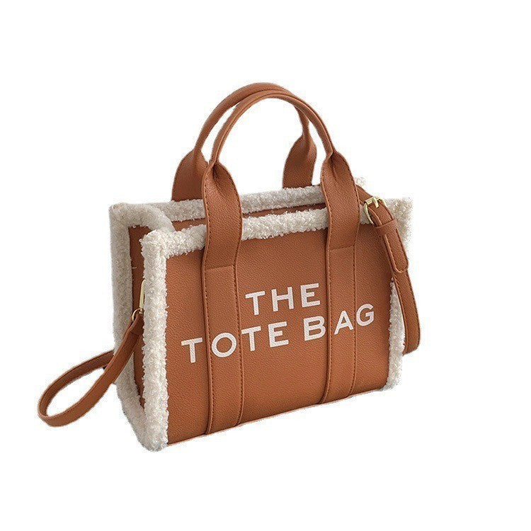 The luxe Fur Tote Bag - Brown