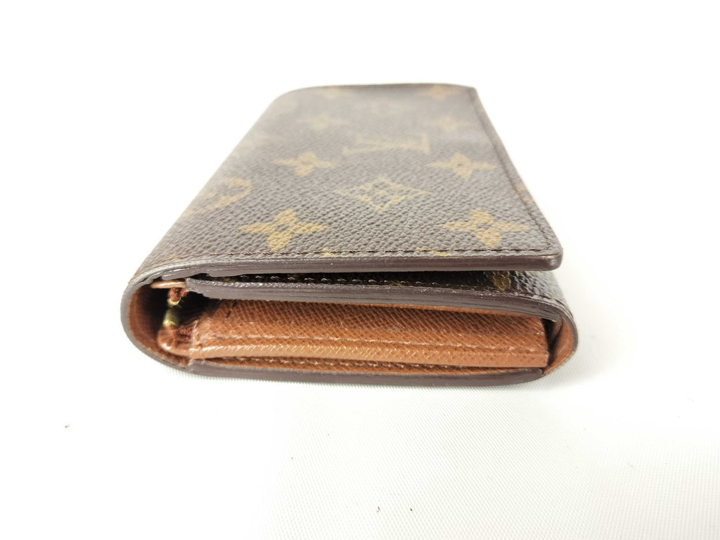 Louis Vuitton Zippy Wallet