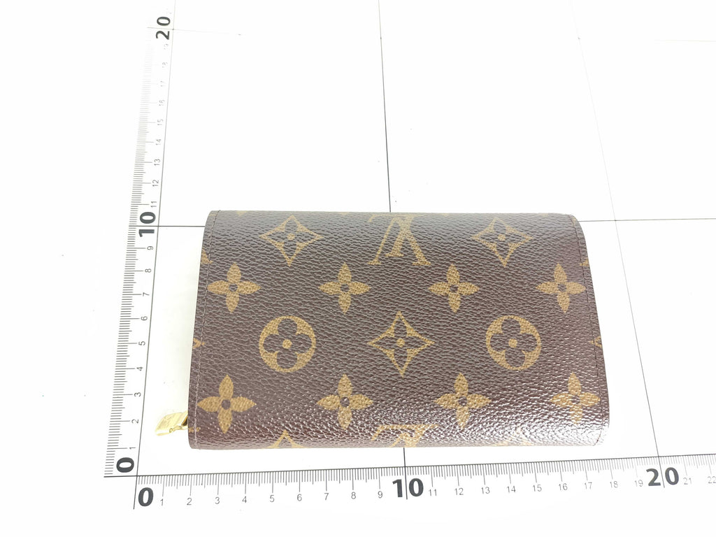 Louis Vuitton Zippy Wallet