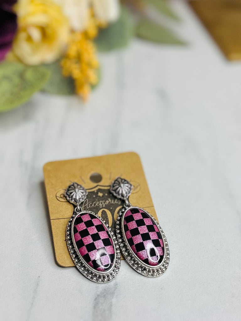 Boarded & Checked Drop Earrings - Pink