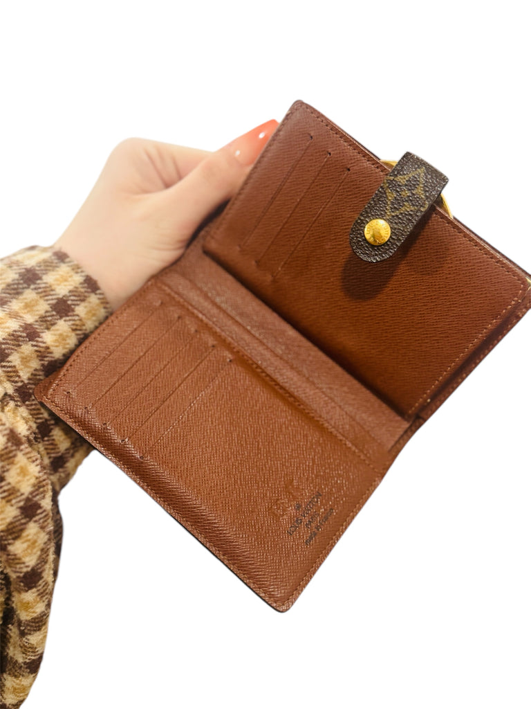 Louis Vuitton Leather Coin Purse Snap Wallet