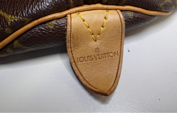 Louis Vuitton 55 Keepall Duffle Bag Tote