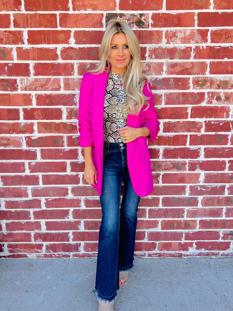 Woman Of Wall Street Boyfriend Blazer - Fuchsia