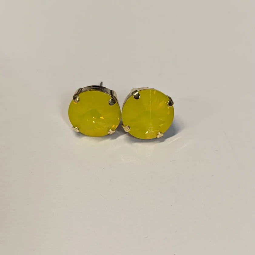 Swarovski The Basics Studs in Candy Crush - Yellow Glow