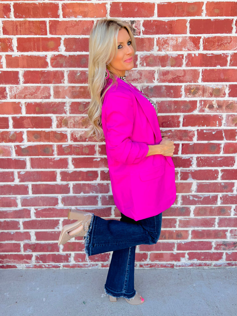 Woman Of Wall Street Boyfriend Blazer - Fuchsia