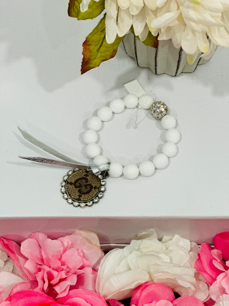 Spring White Beaded Stretch Bracelet