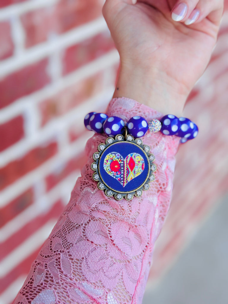 Westy Boho Heart Graphic and Dotted Beaded Bracelet