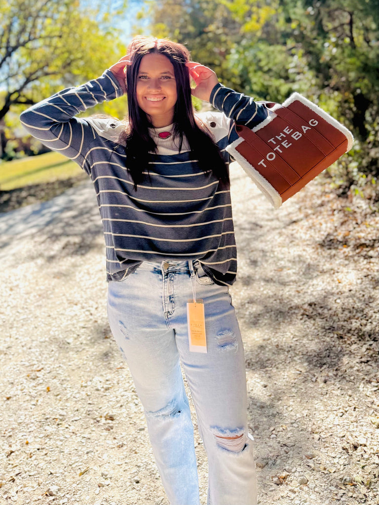 Keep It Casual Top - Navy