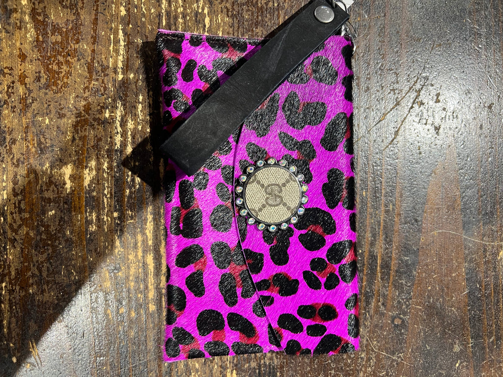 Neon Magenta Leo Hide & Lux Wallet/Wristlet