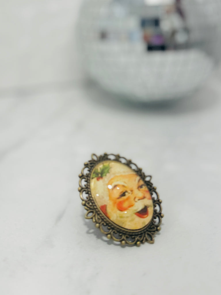 Brass Classic Saint Nick Holiday Vintage Ring