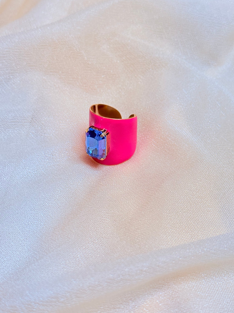 Mini Roddy Ring in Enamel/ Electric Pink