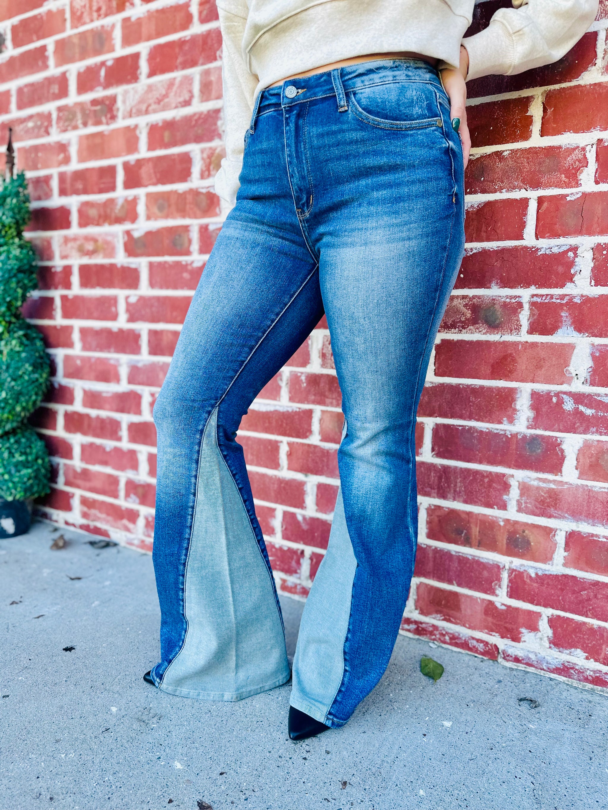 Dual Dare Dolly Flare Denim Jeans – The Sister