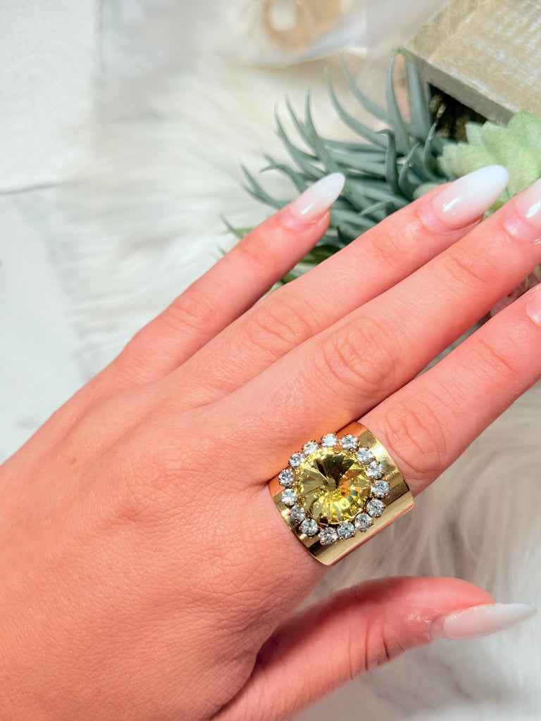 Jacci Swarovski Ring in Jonquil Lemon