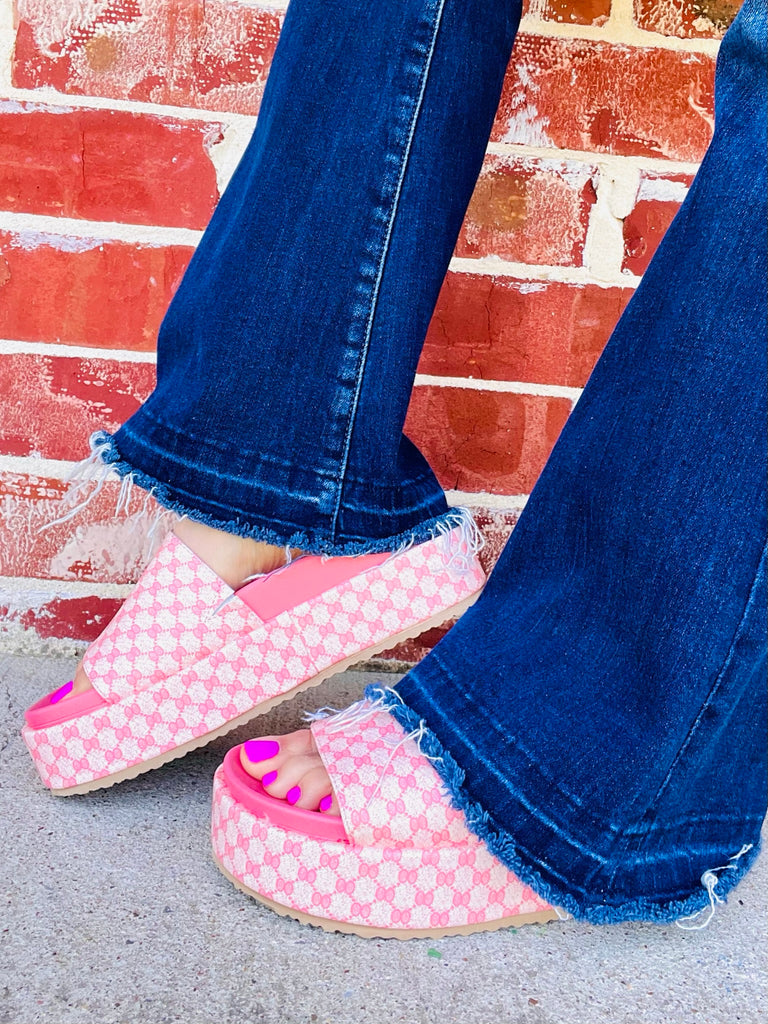 Oh So Pink Tina Platform Sandal
