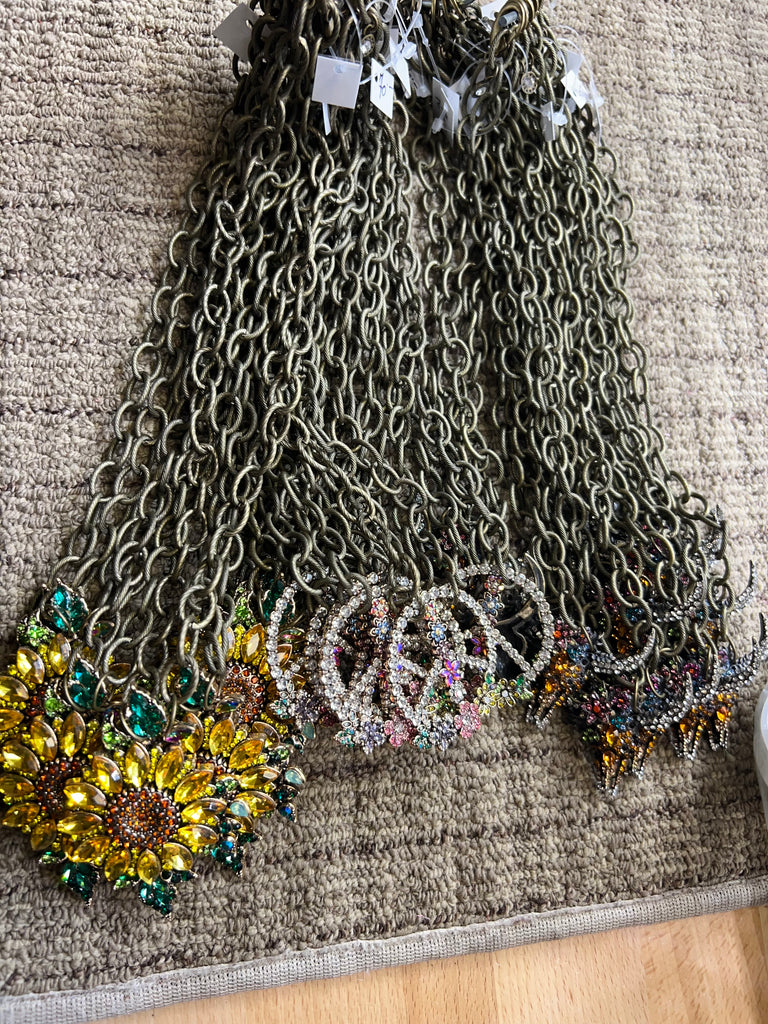 Vintage Chain & Crystal Pendant Necklace- Peace