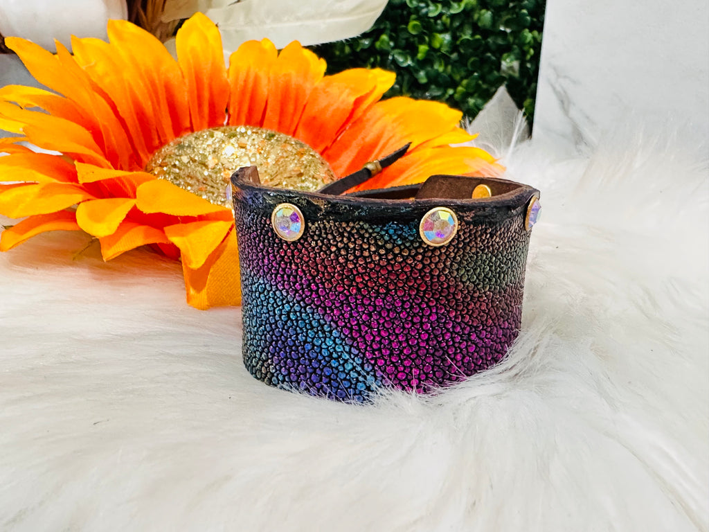 Mixed AB Rivet Stingray Leather Cinch Cuff