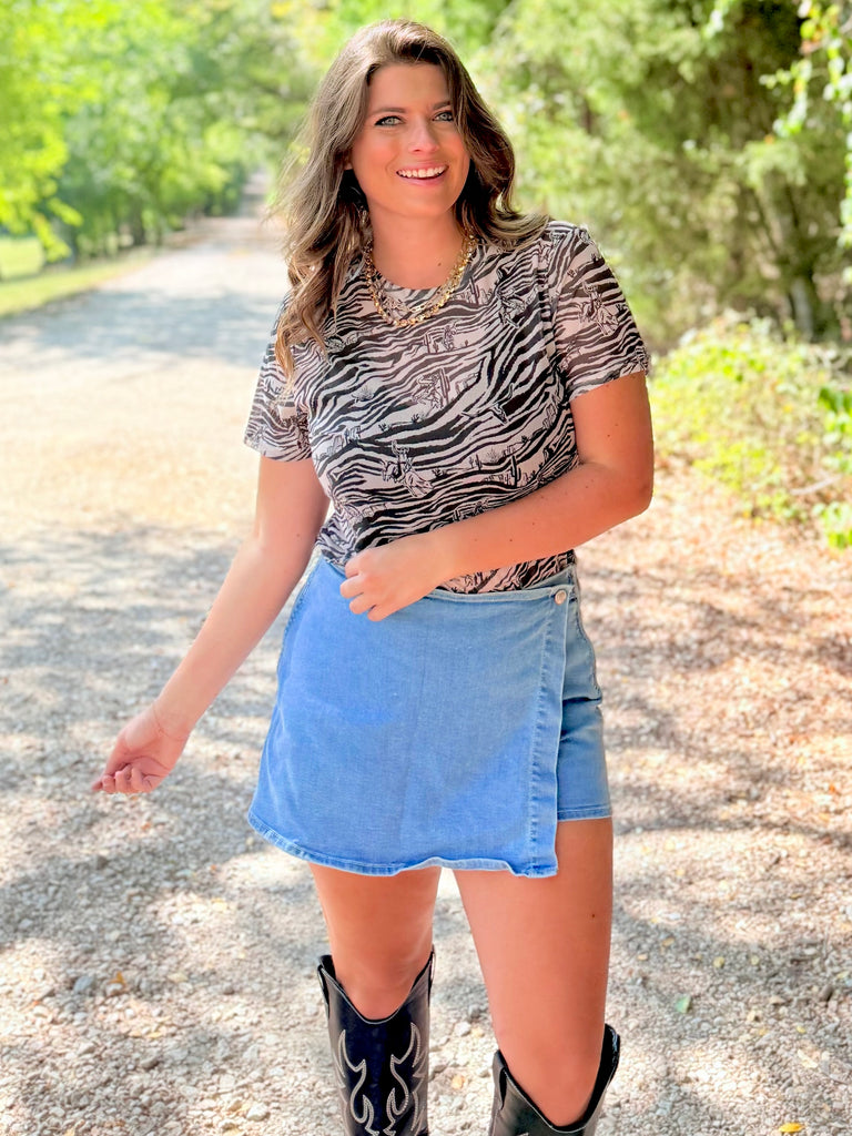 Let's Get Mesh Wild Tee by 2Fly