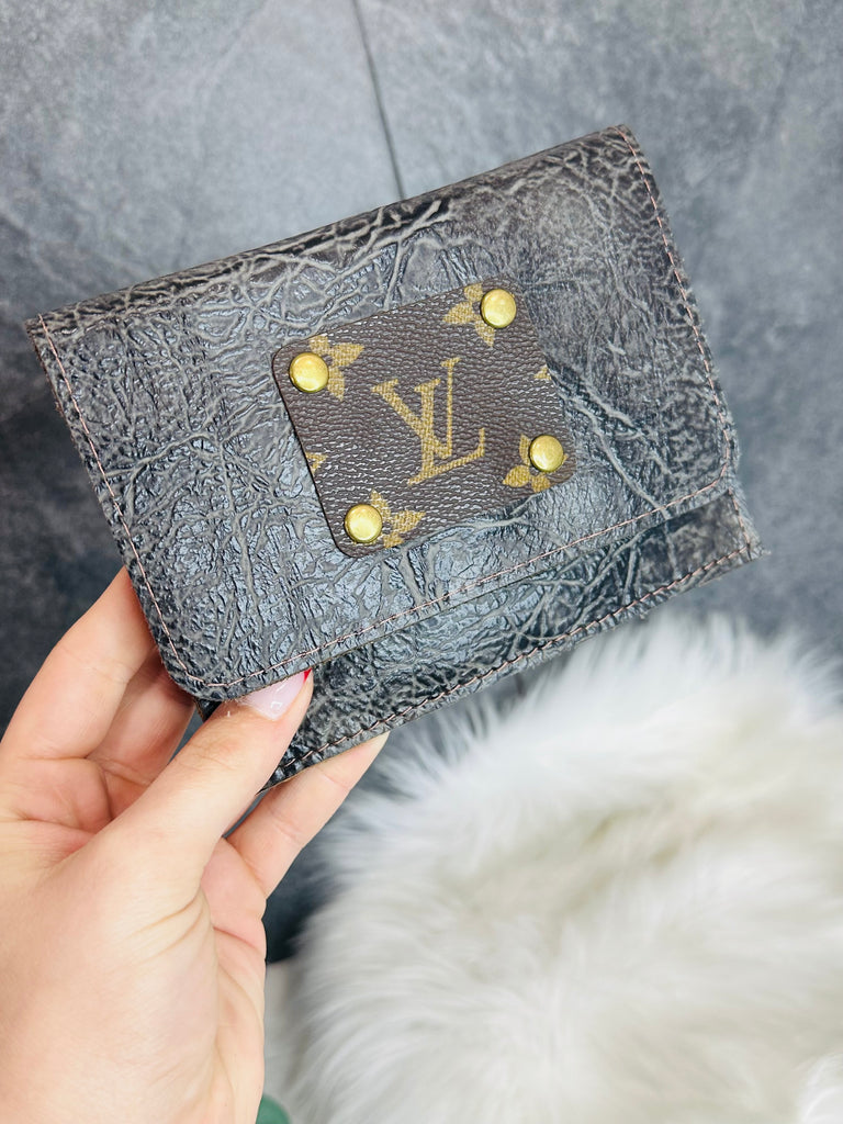 Distressed Ash Leather Flora Wallet