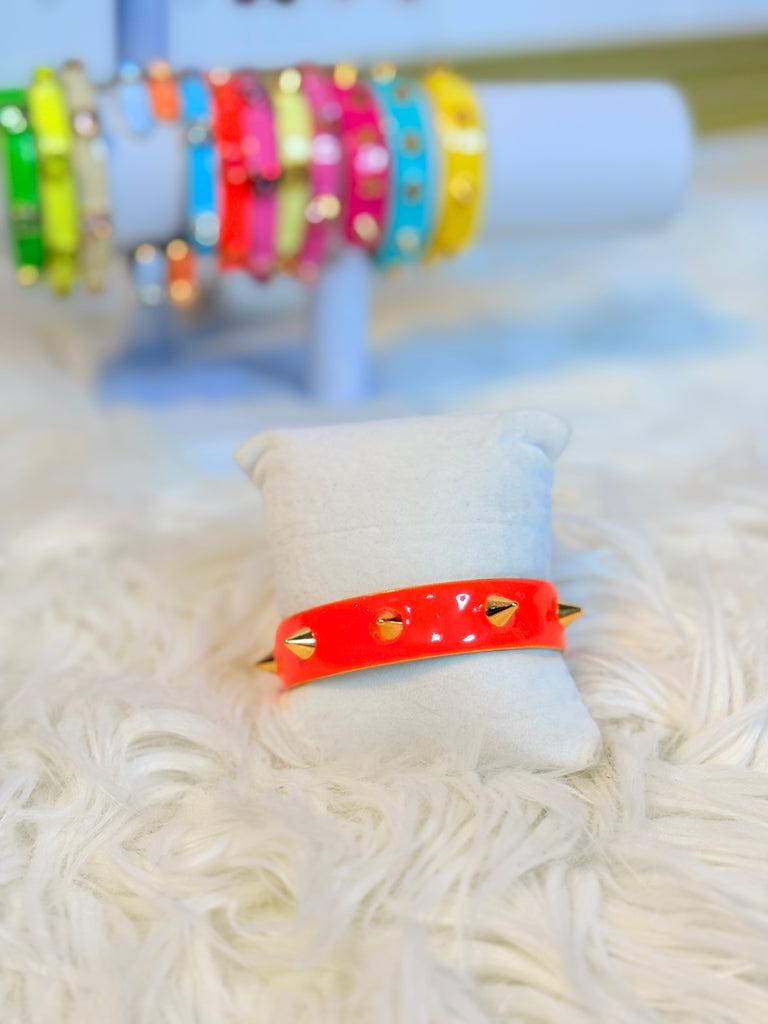 Ziva in Neon Orange Cuff