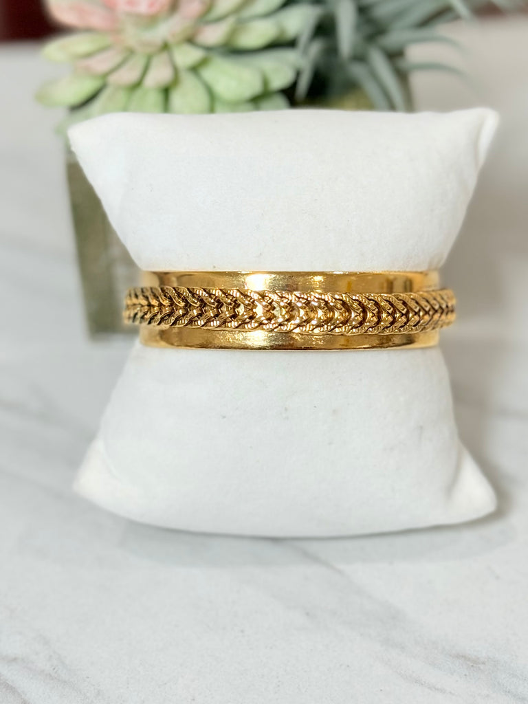 Kelsey Bracelet Cuff in Gold