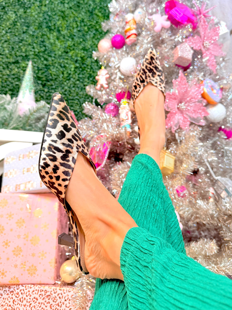 Javana V-Cut Pointed-Toe Kitten Heels - Leopard