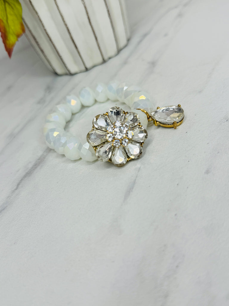 Sweet Floral Crystal Stretch Bracelet