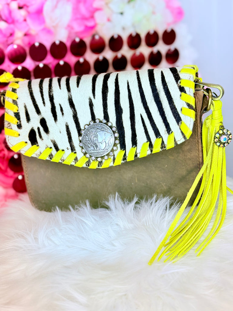 Sunshine Safari Hide & Leather Vintage Coin Handbag