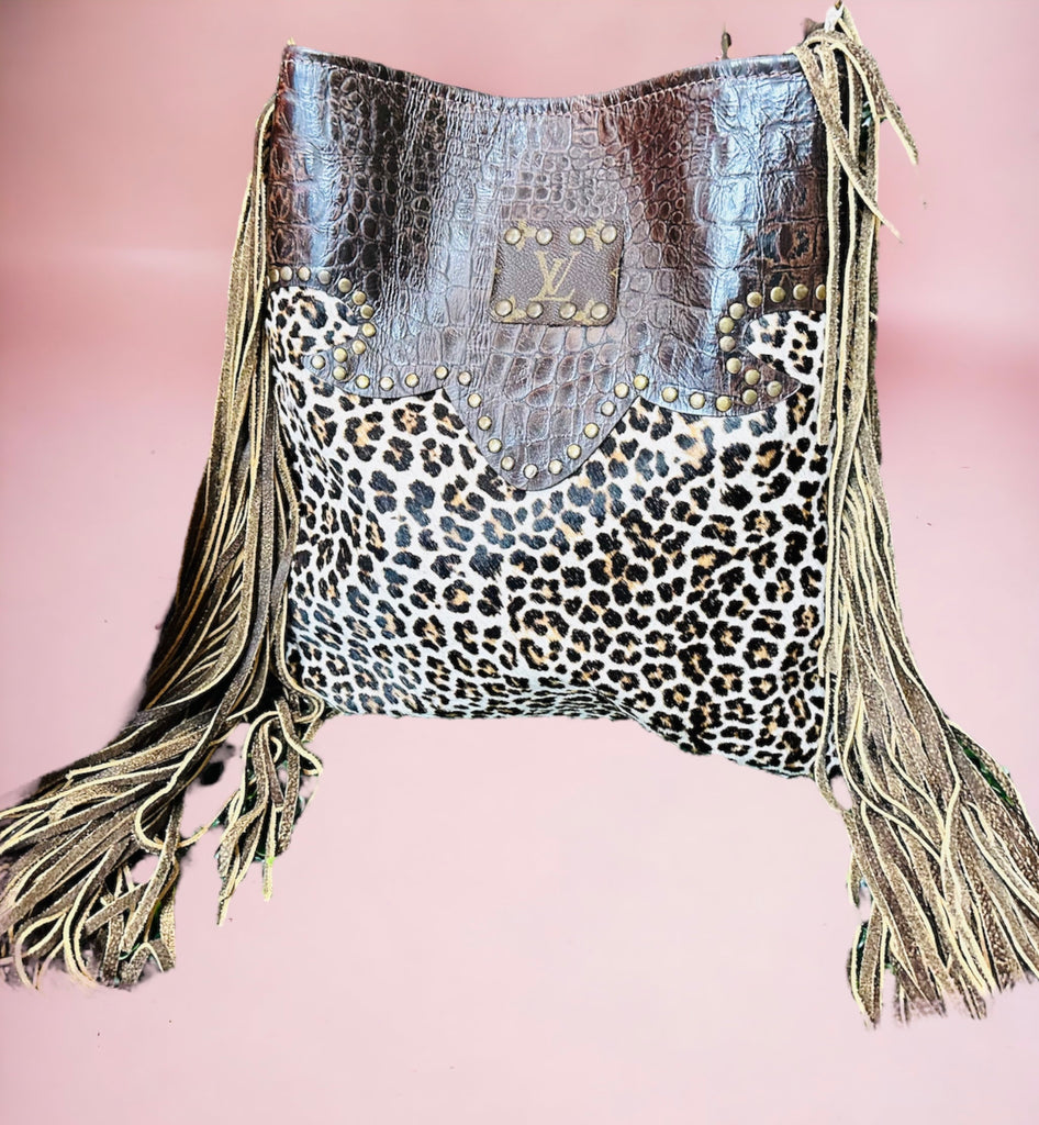 Keep It Gypsy Crossbody Hide Bag Leopard/Gold