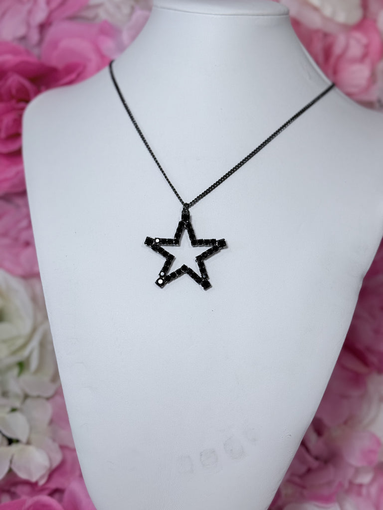 Rigel Smutt Black / Gunmetal Swarovski Star Necklace