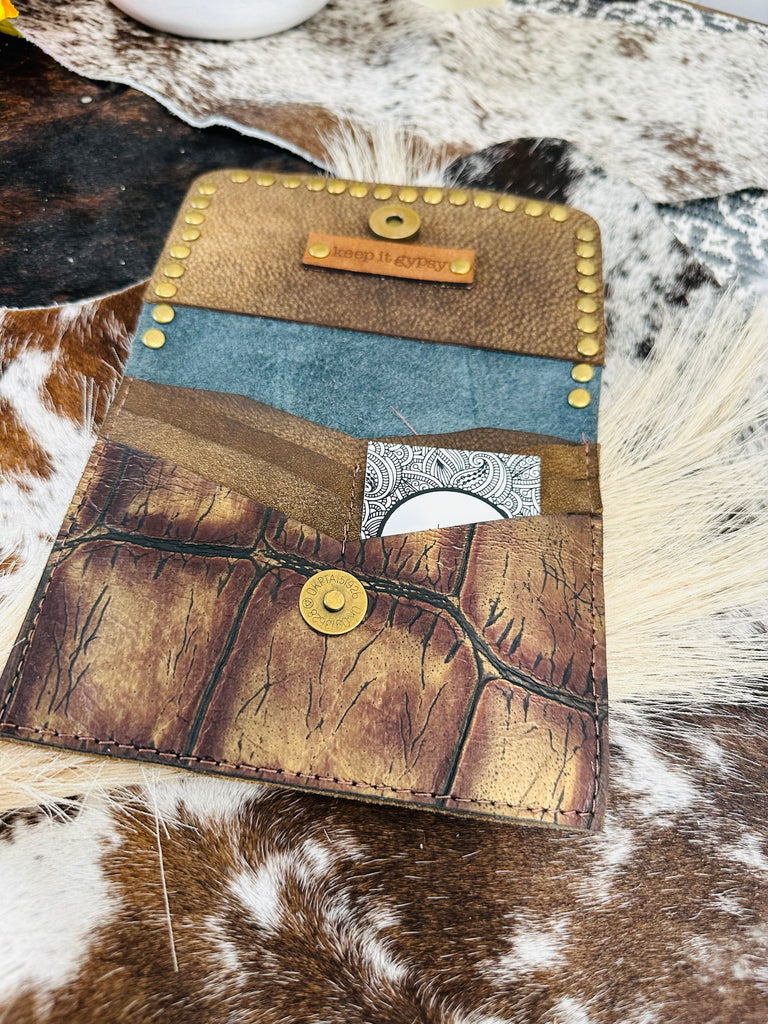Keep It Gypsy Trifold Silver Distressed Leopard Cowhide Wallet Wristle –  White Lily Boutique