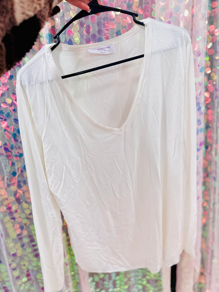 Modern Muse Off White Basic Top