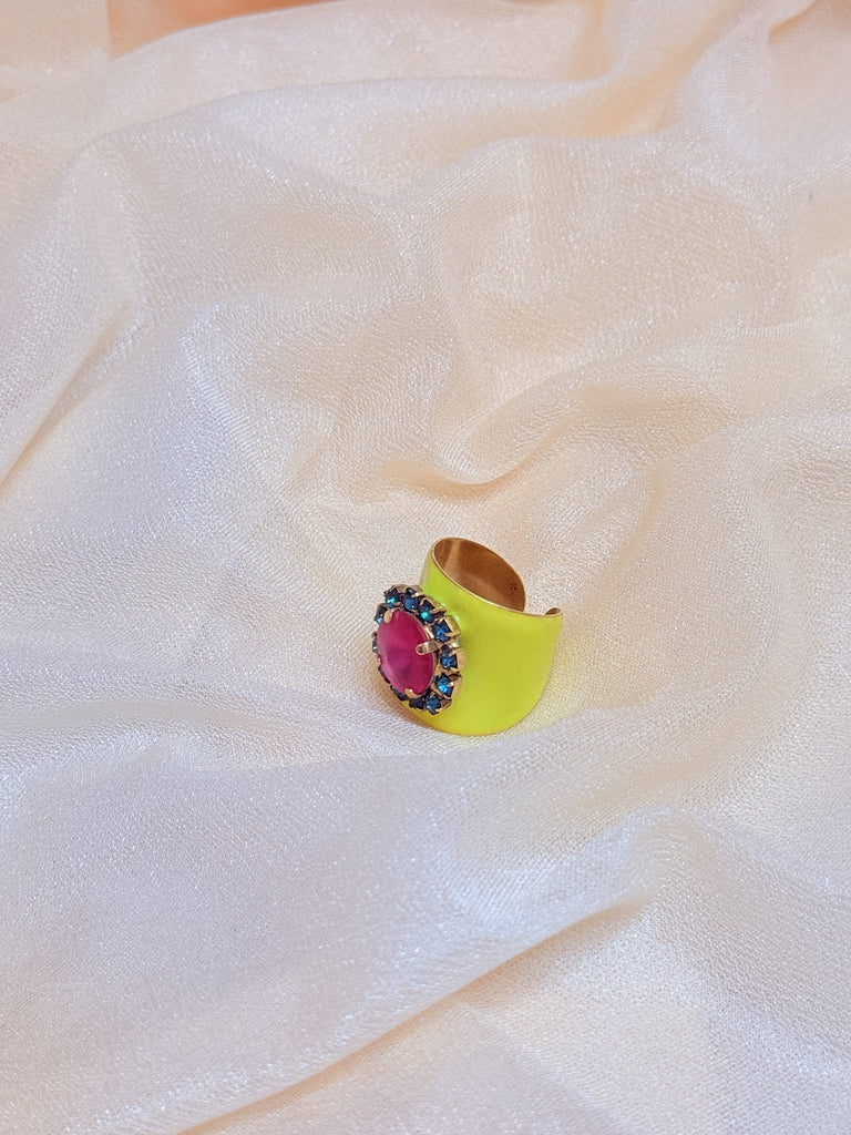 Jacci Ring Enamel Neon Yellow