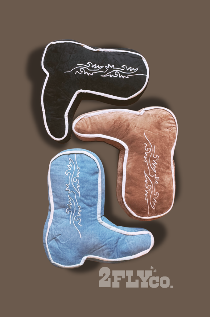 SNOOZY BOOT PILLOW: SADDLED TAN
