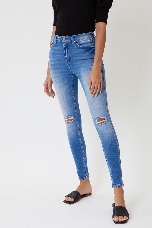 Classy Chic Distressed High Rise Skinnies by Kan Can